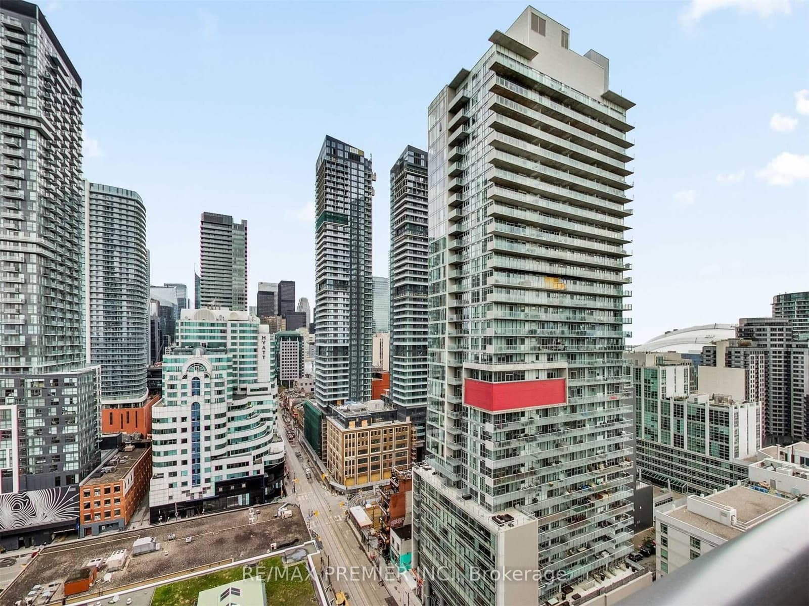 8 Charlotte St, Unit 1706