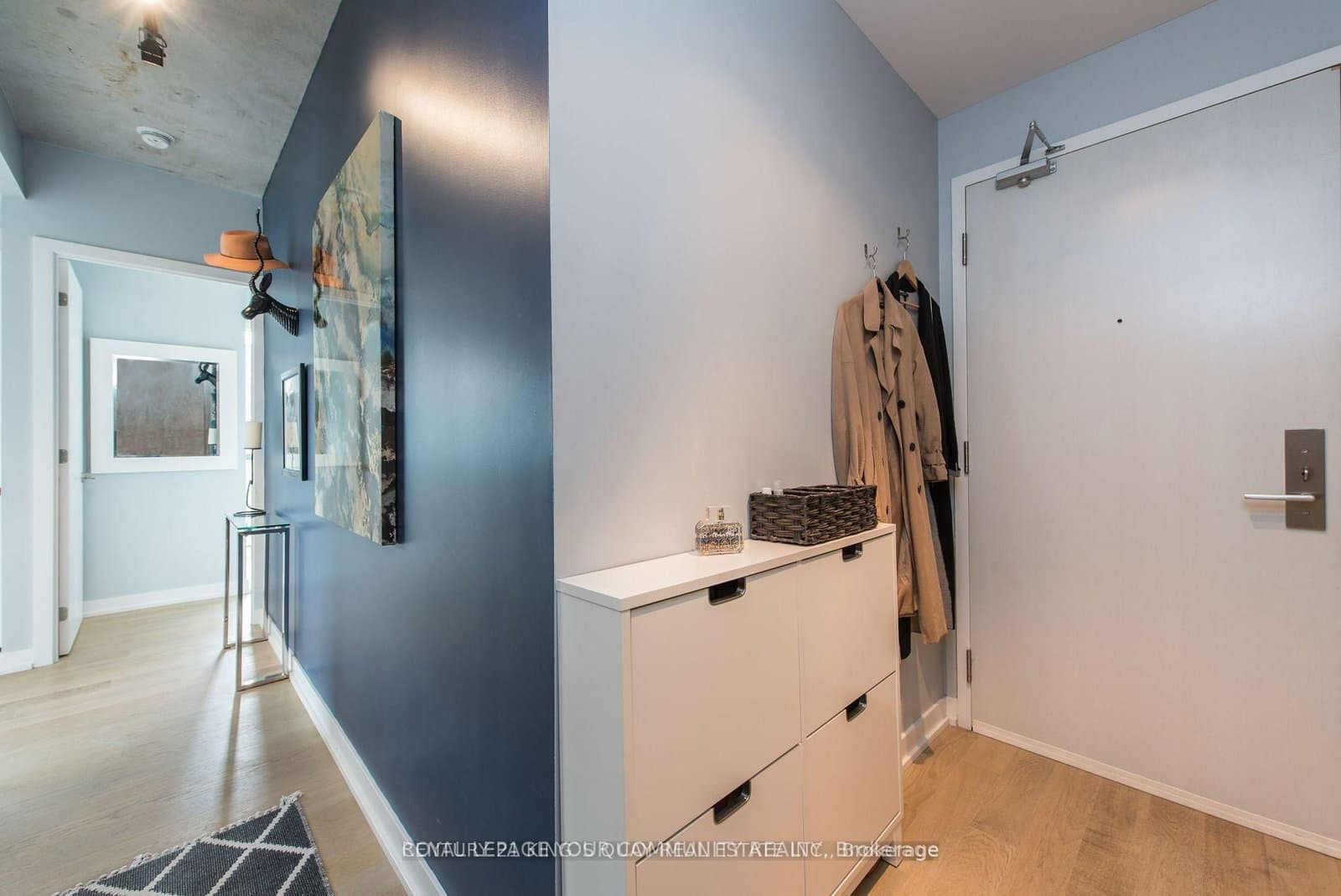 39 Brant Street, Unit 624
