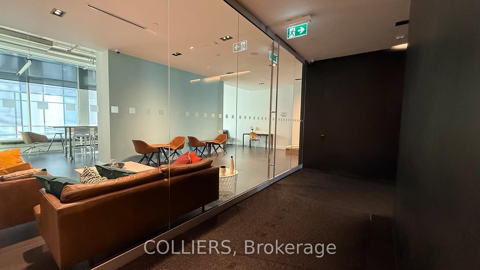 130 Queens Quay, Unit 700B thumbnail 23