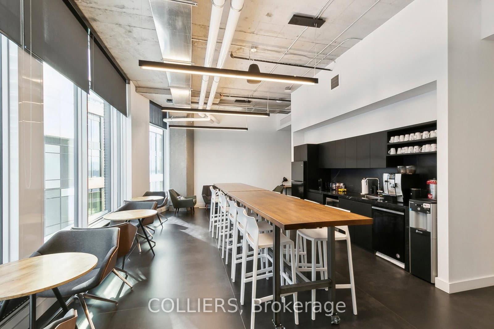130 Queens Quay, Unit 700B thumbnail 6