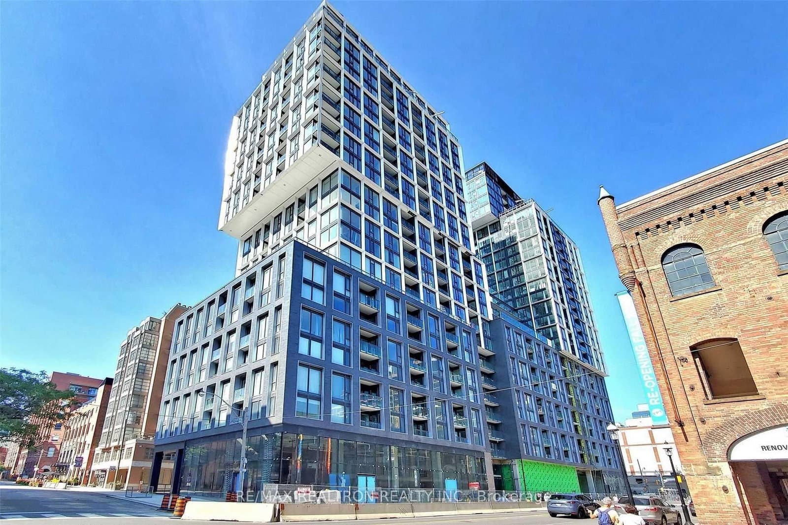 158 Front Street, Unit 506