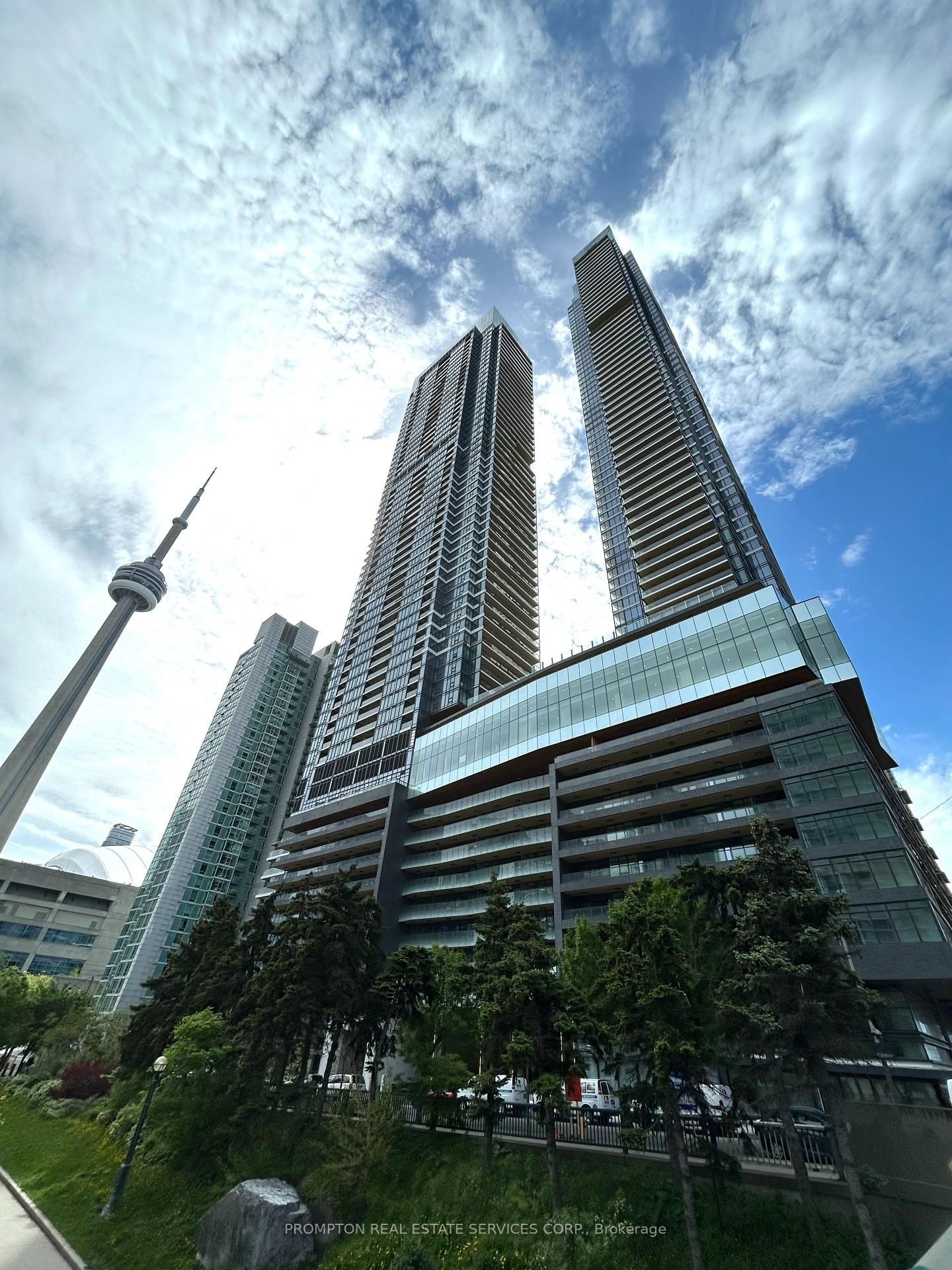 3 Concord Cityplace Way, Unit 2007
