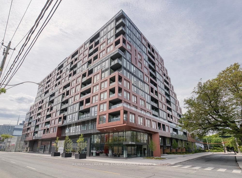 28 Eastern Avenue, Unit PH 13