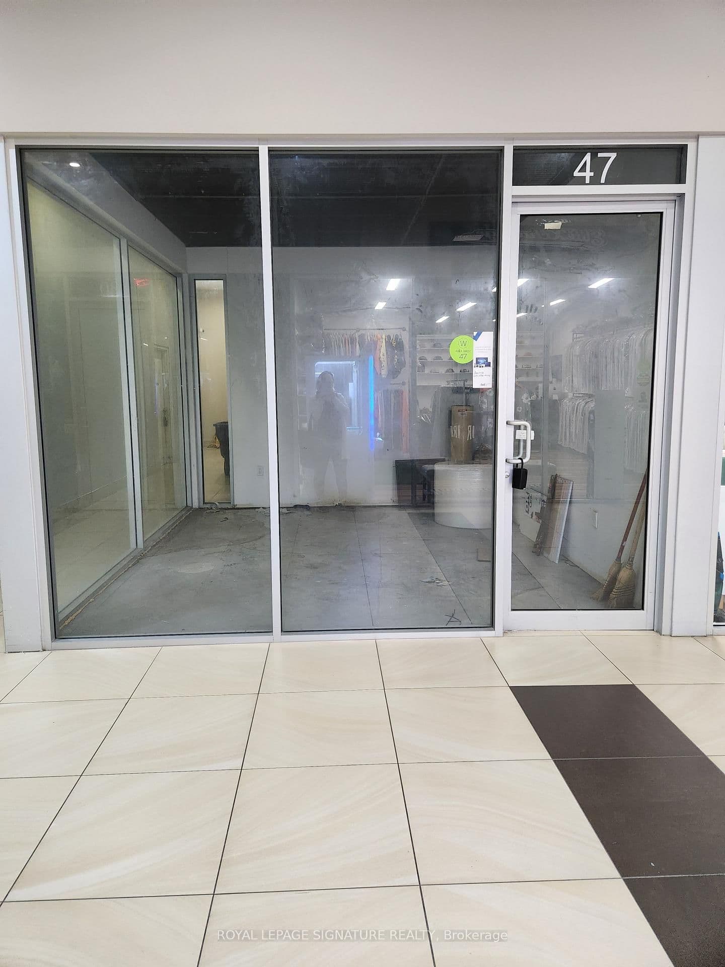 384 Yonge Street, Unit 47 thumbnail 14