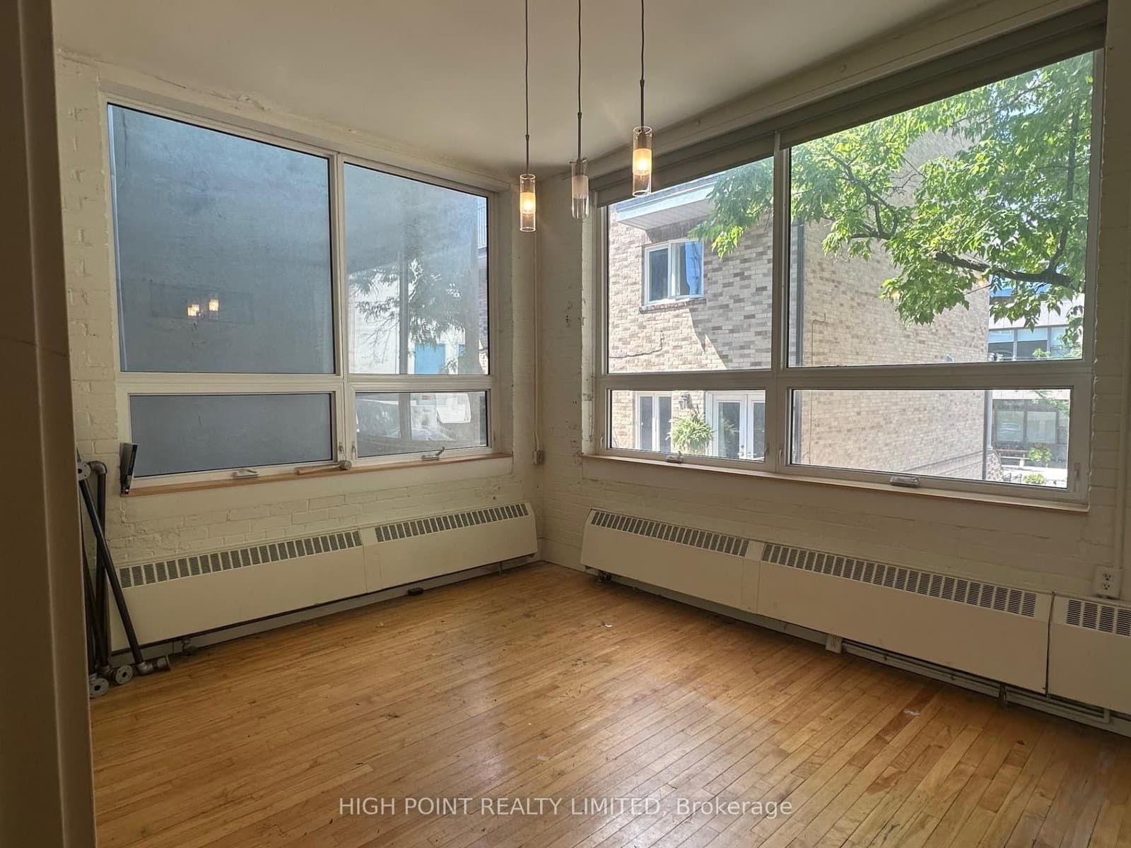 12 Birch Avenue, Unit 207 thumbnail 11