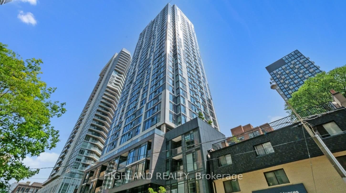 65 Mutual Street, Unit 3201