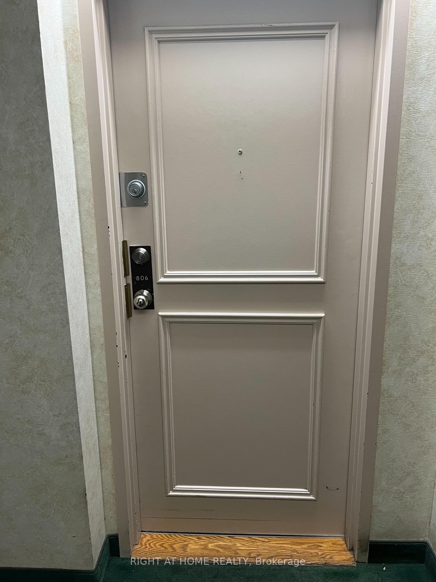 205 Hilda Avenue E, Unit 806 - Image 1
