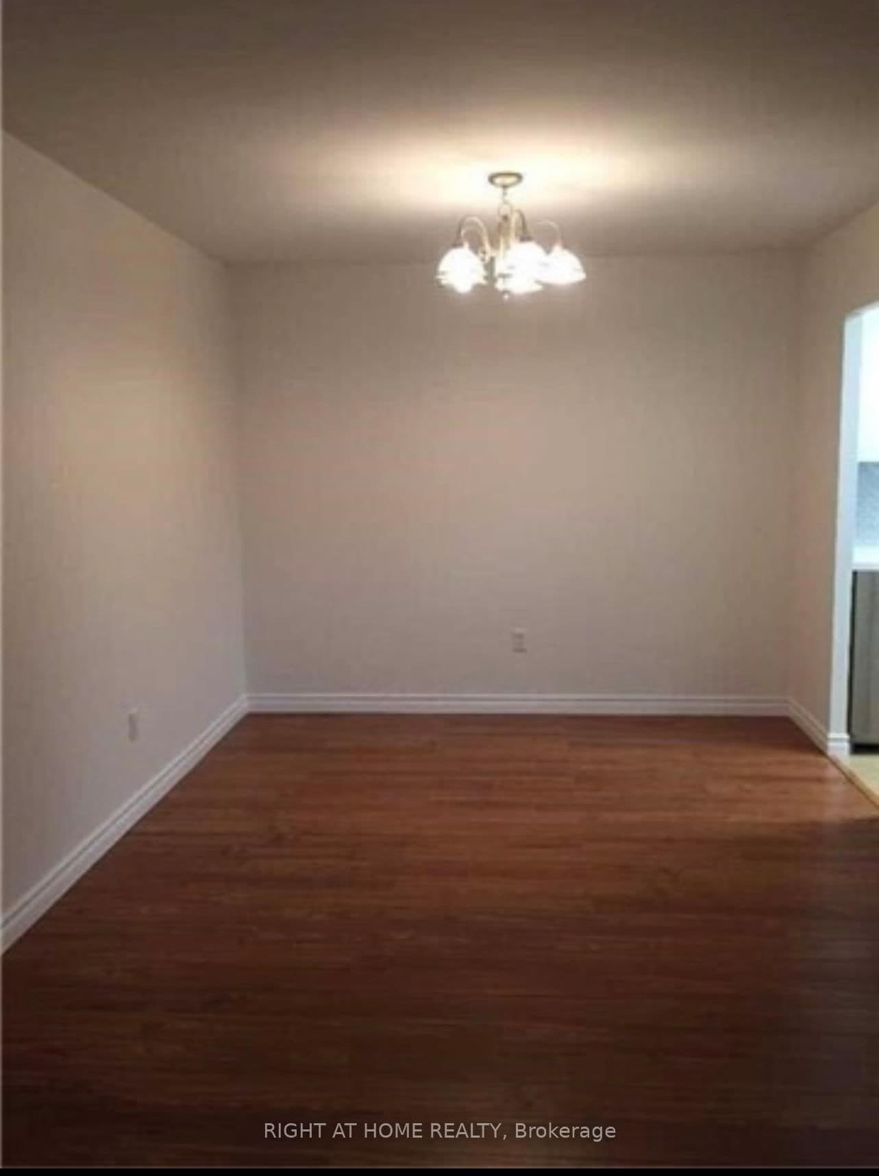 205 Hilda Avenue E, Unit 806 thumbnail 2
