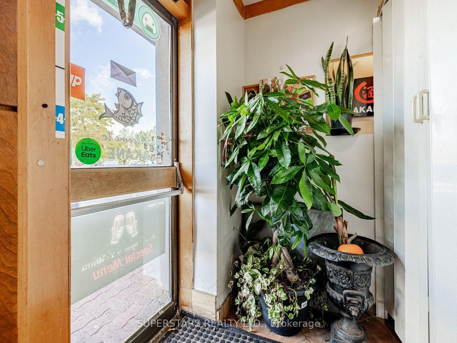 6212 Yonge Street, Unit 103A thumbnail 2