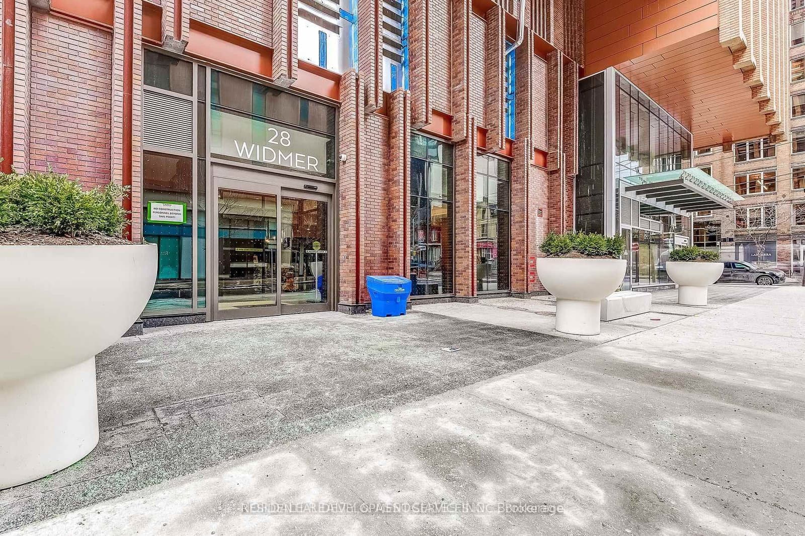 28 Widmer Street, Unit 3028
