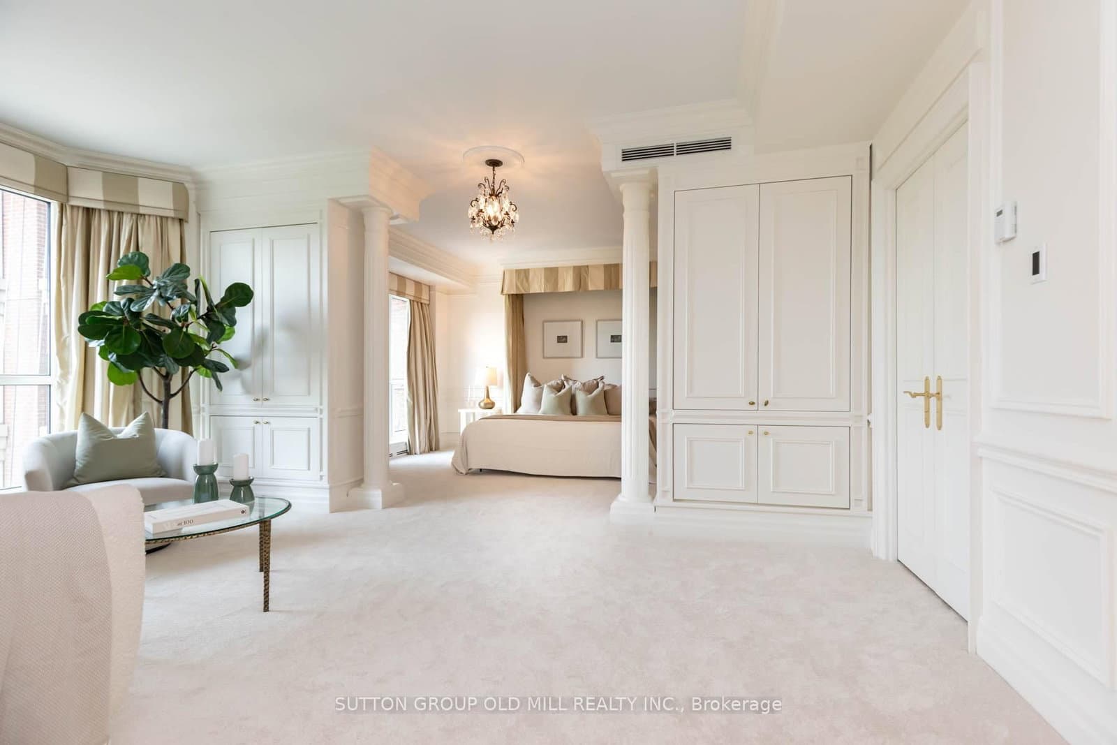 38 Avenue Road, Unit 700 thumbnail 21