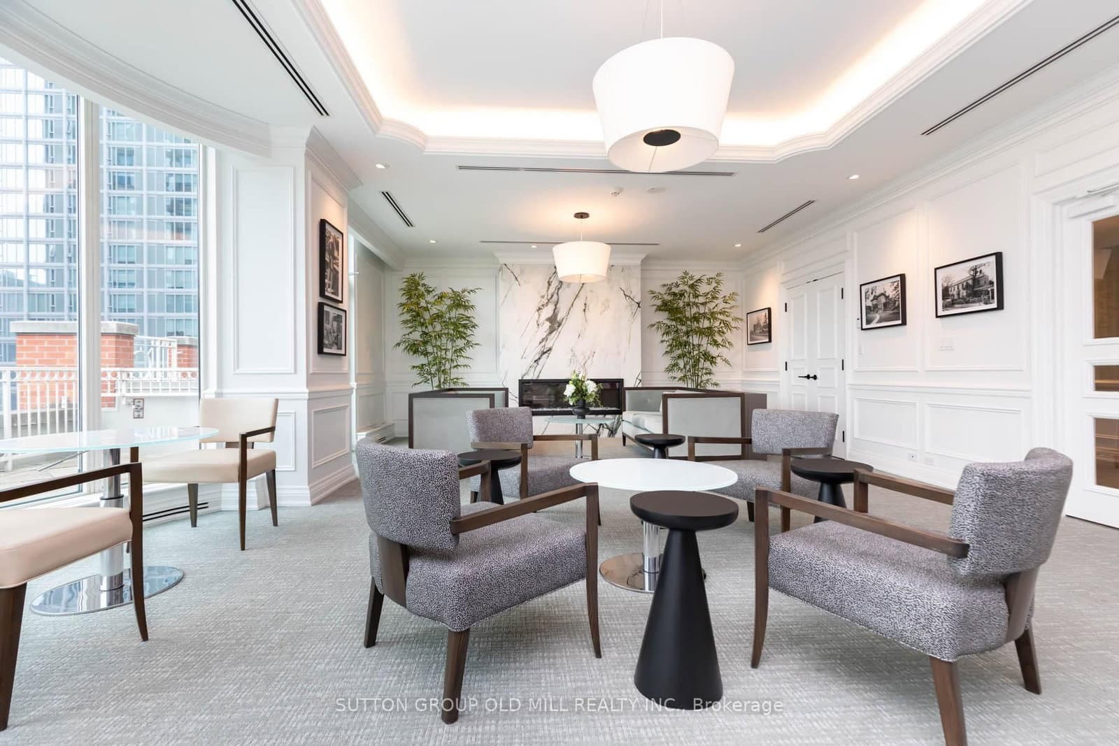38 Avenue Road, Unit 700 thumbnail 42