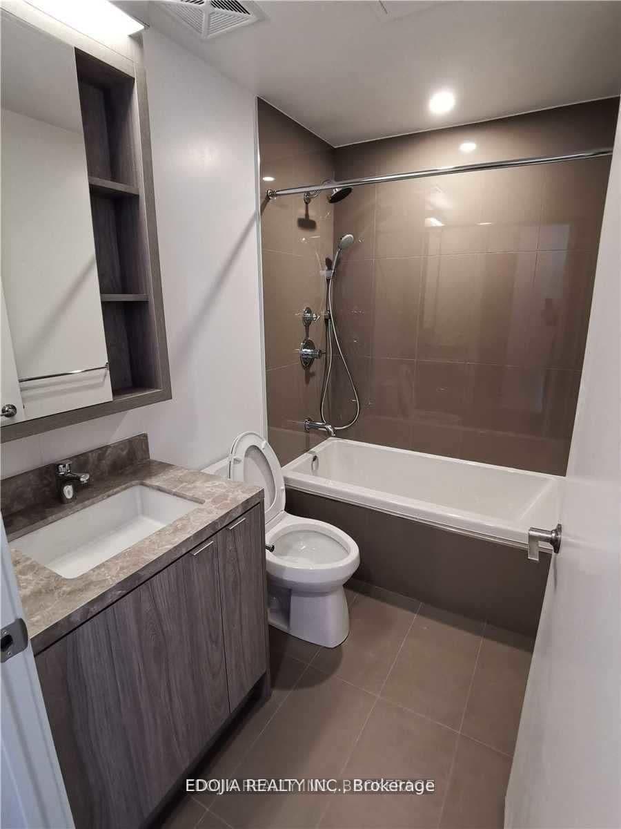 125 Blue Jays Way, Unit 4706 thumbnail 5