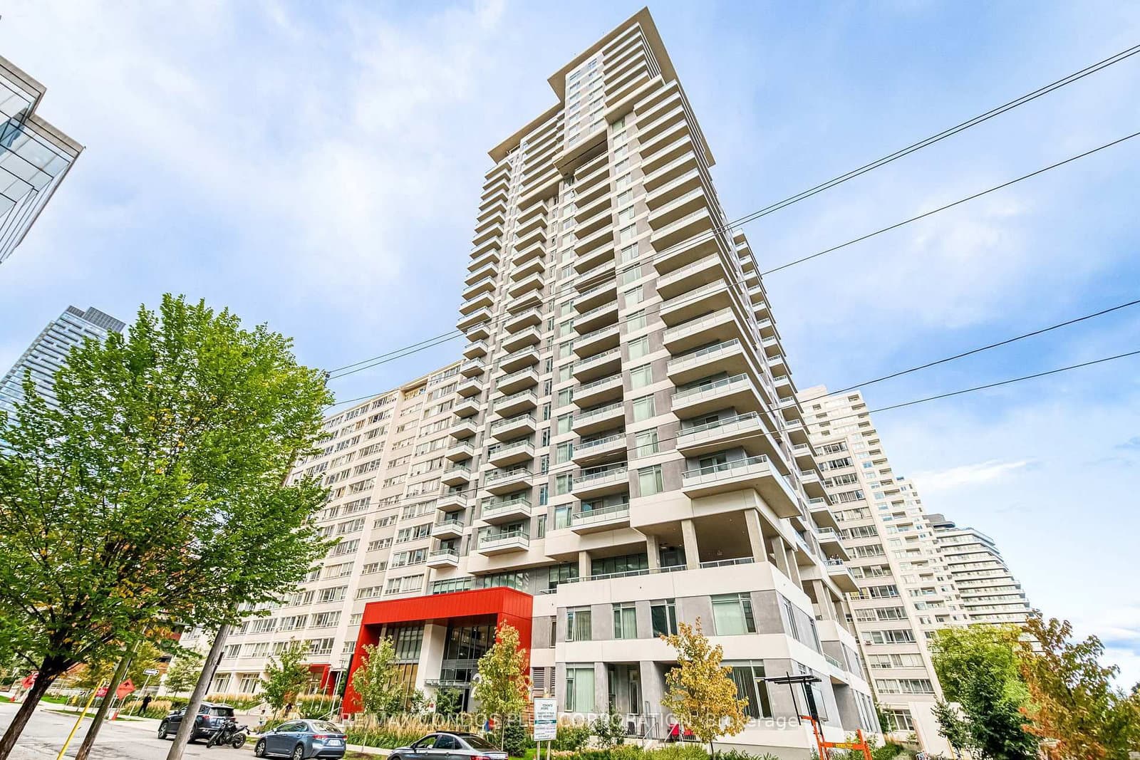 25 Holly Street, Unit 2007