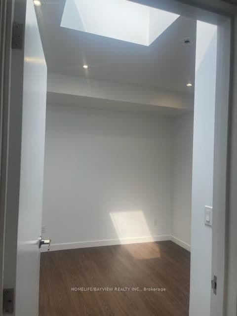 282 Parliament Street, Unit 202 thumbnail 8