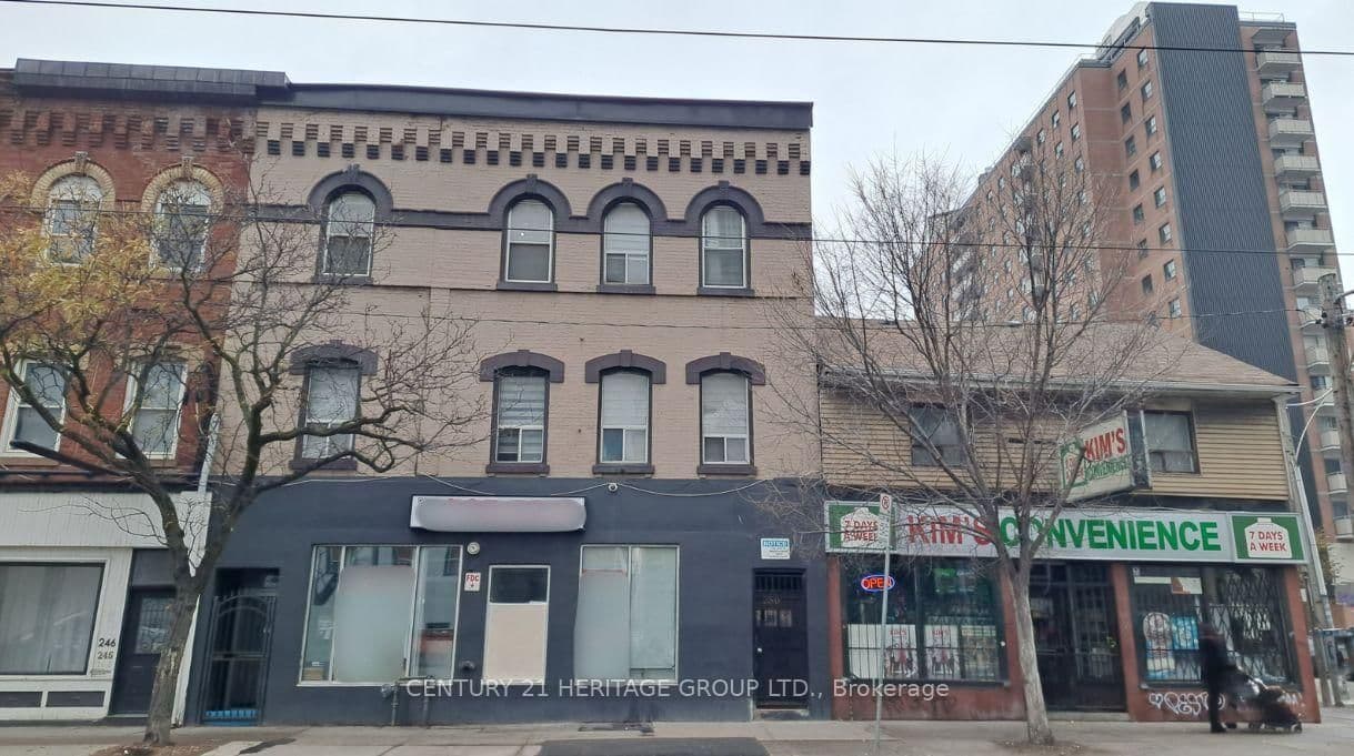 250 Queen Street E thumbnail 2