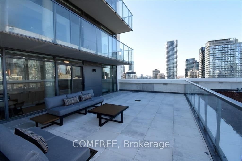 81 Wellesley Street E, Unit 2305 thumbnail 4