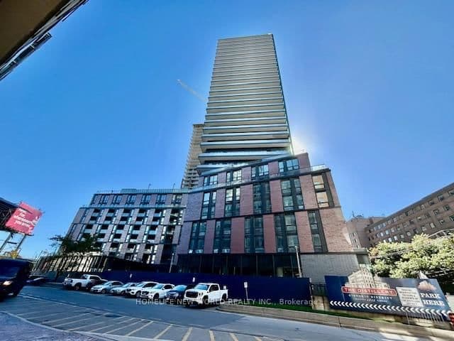 35 Parliament Street, Unit 713
