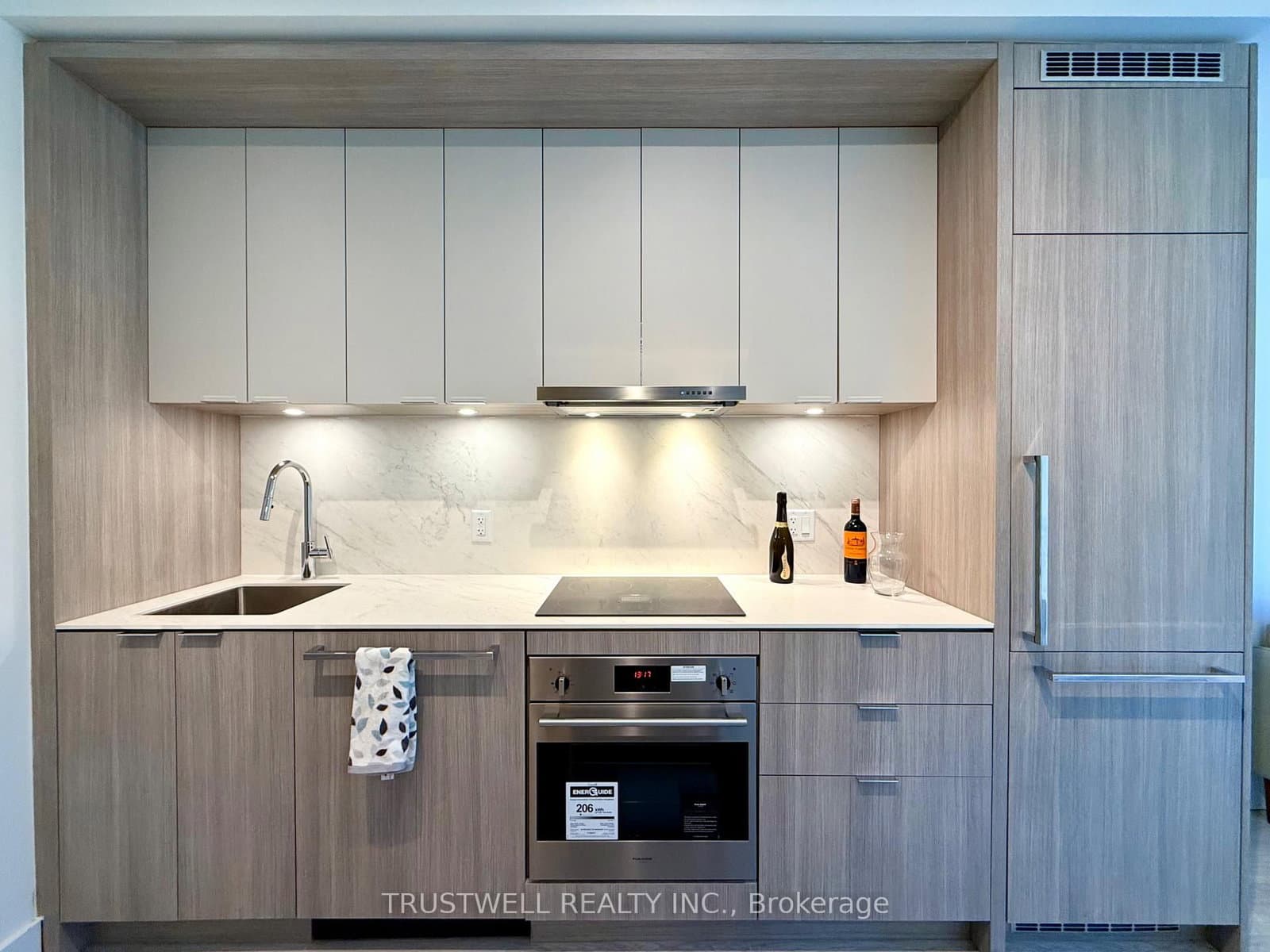 #503 - 6 Greenbriar Road