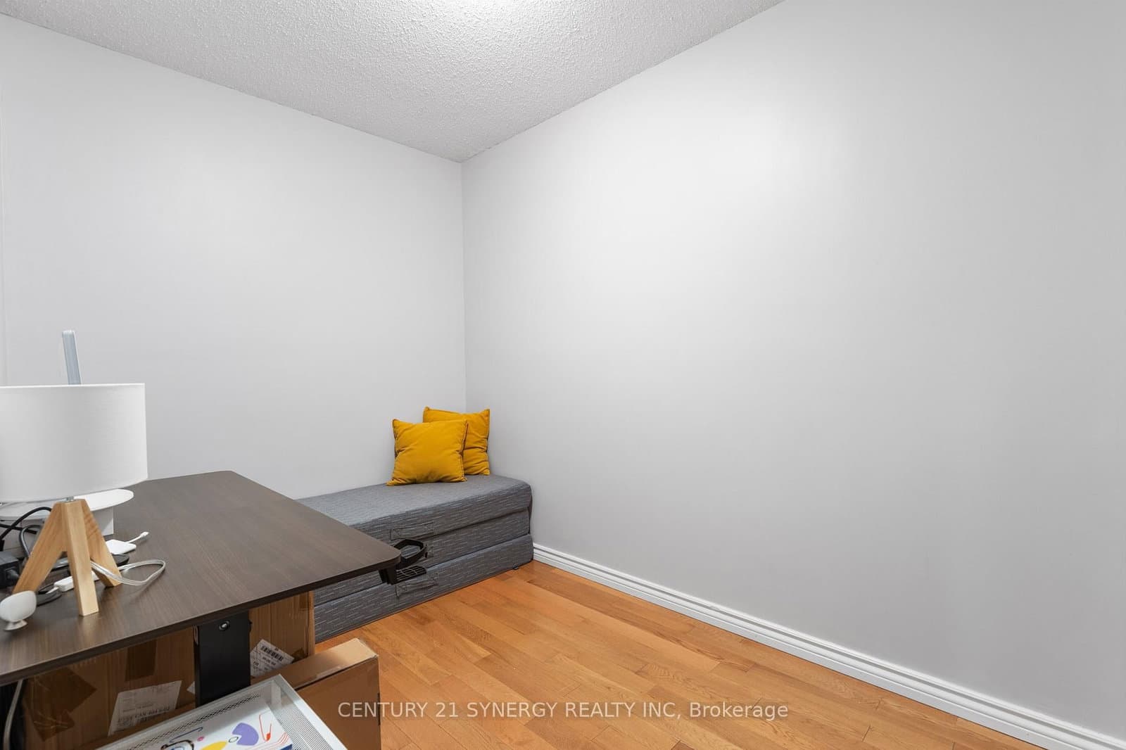 263 Wellington Street W, Unit 306 thumbnail 22