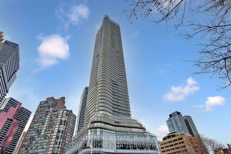 #1107 - 11 Wellesley Street W