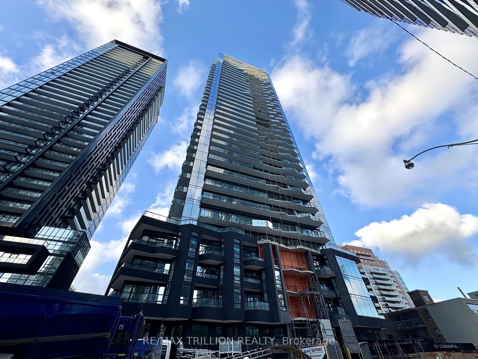 120 Broadway Avenue, Unit 1012N