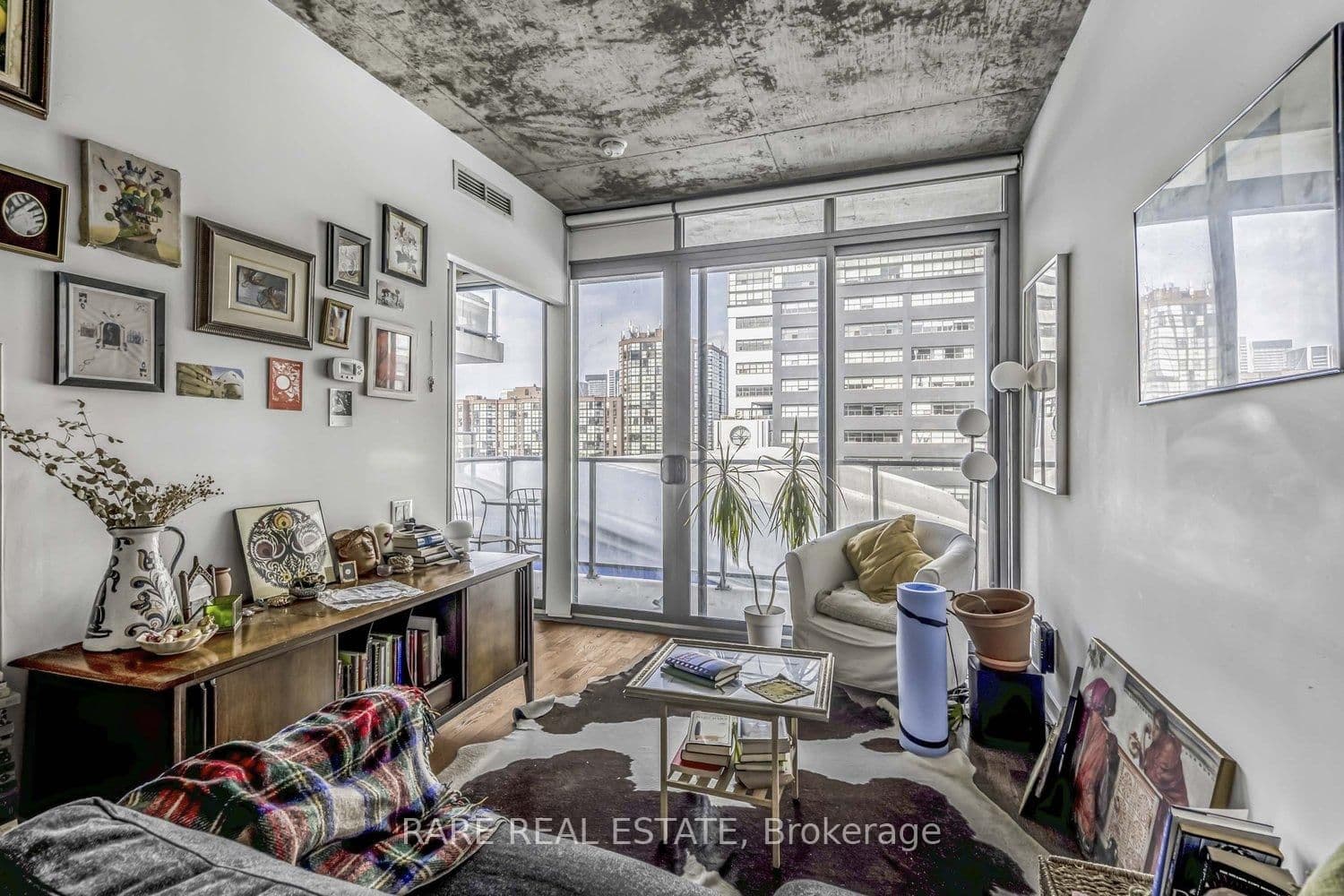 650 King Street W, Unit 701 thumbnail 10