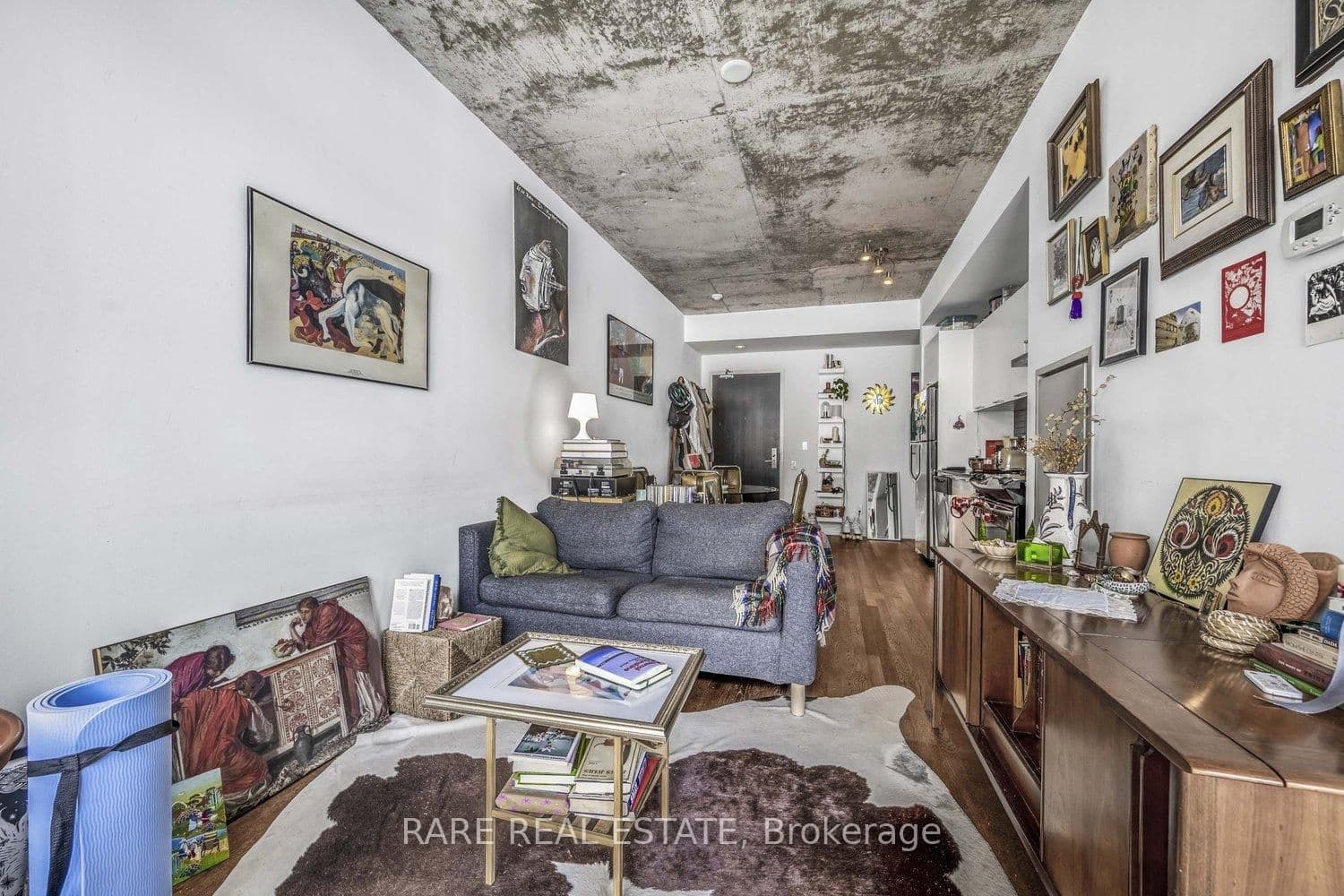 650 King Street W, Unit 701 thumbnail 12
