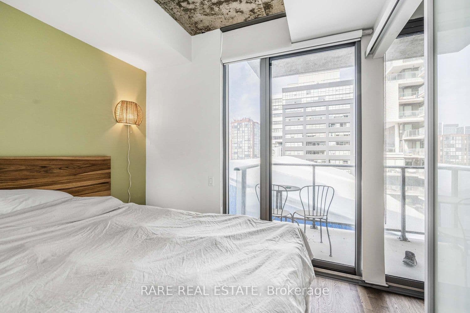 650 King Street W, Unit 701 thumbnail 21