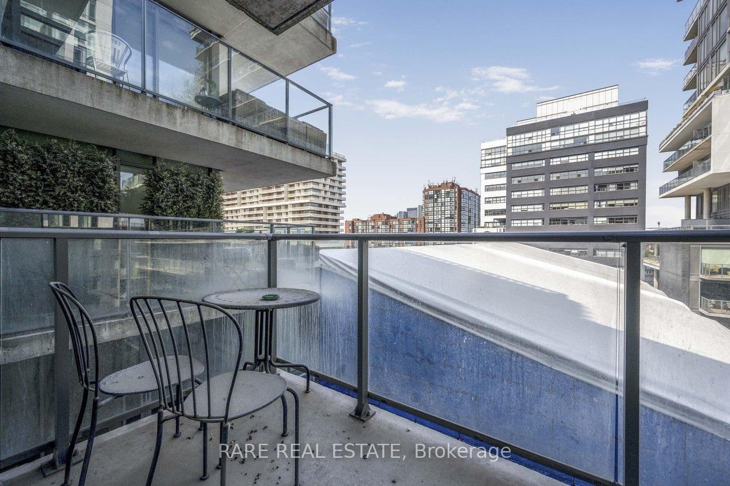 650 King Street W, Unit 701 thumbnail 25