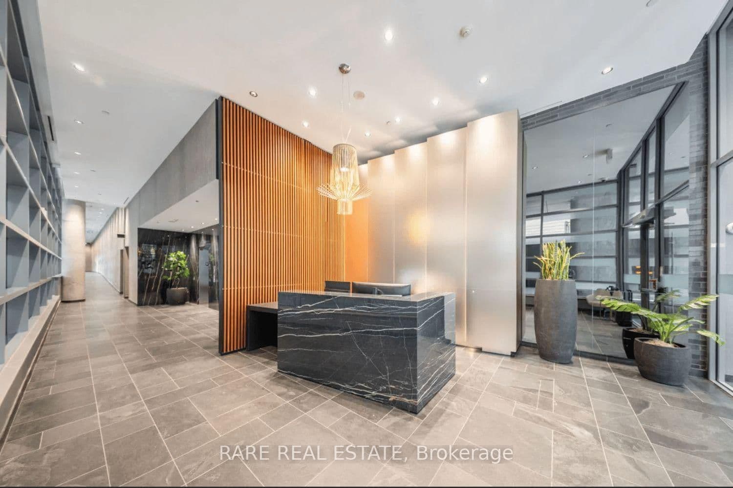 650 King Street W, Unit 701 thumbnail 29