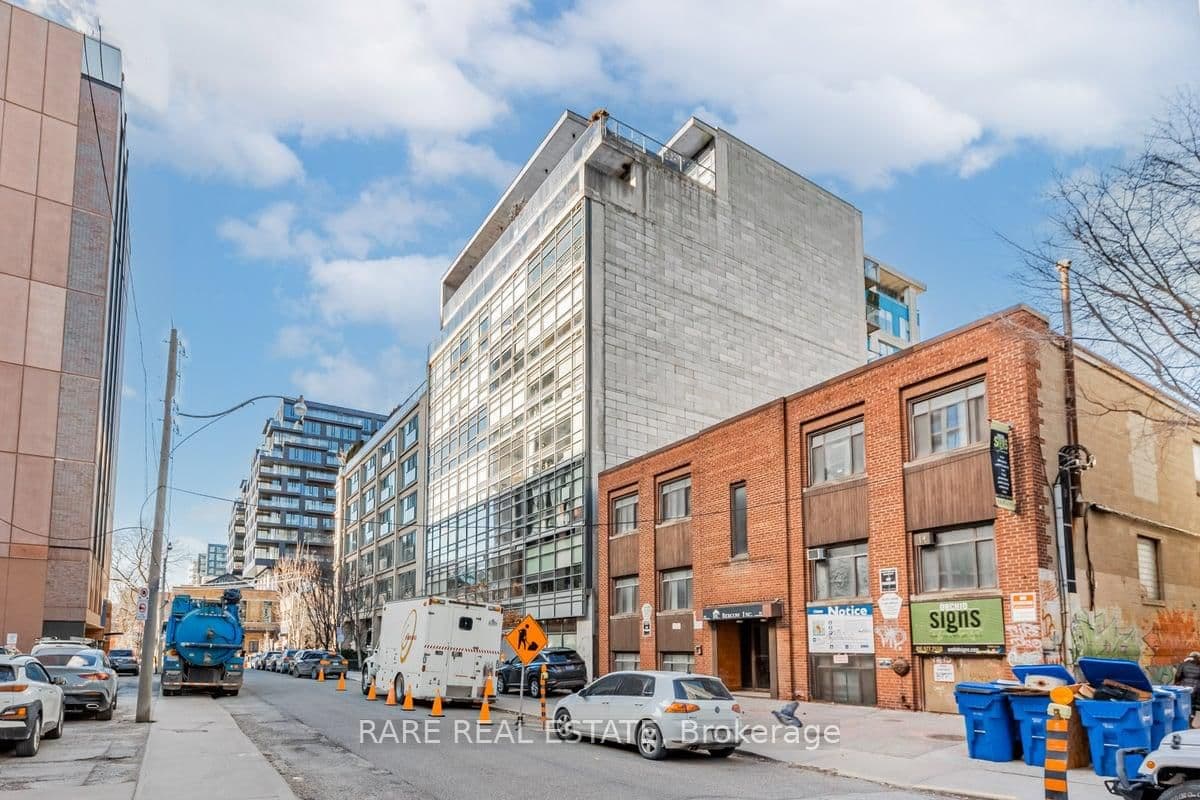 42 Camden Street, Unit 302