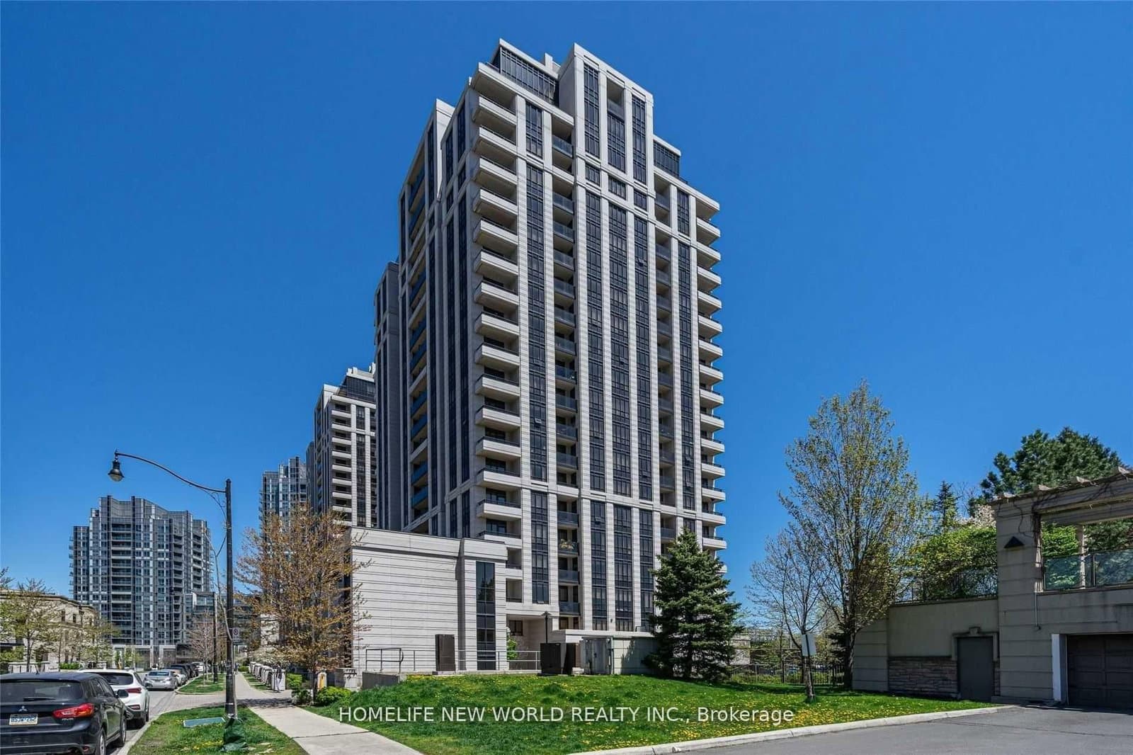 #1815 - 100 Harrison Garden Boulevard
