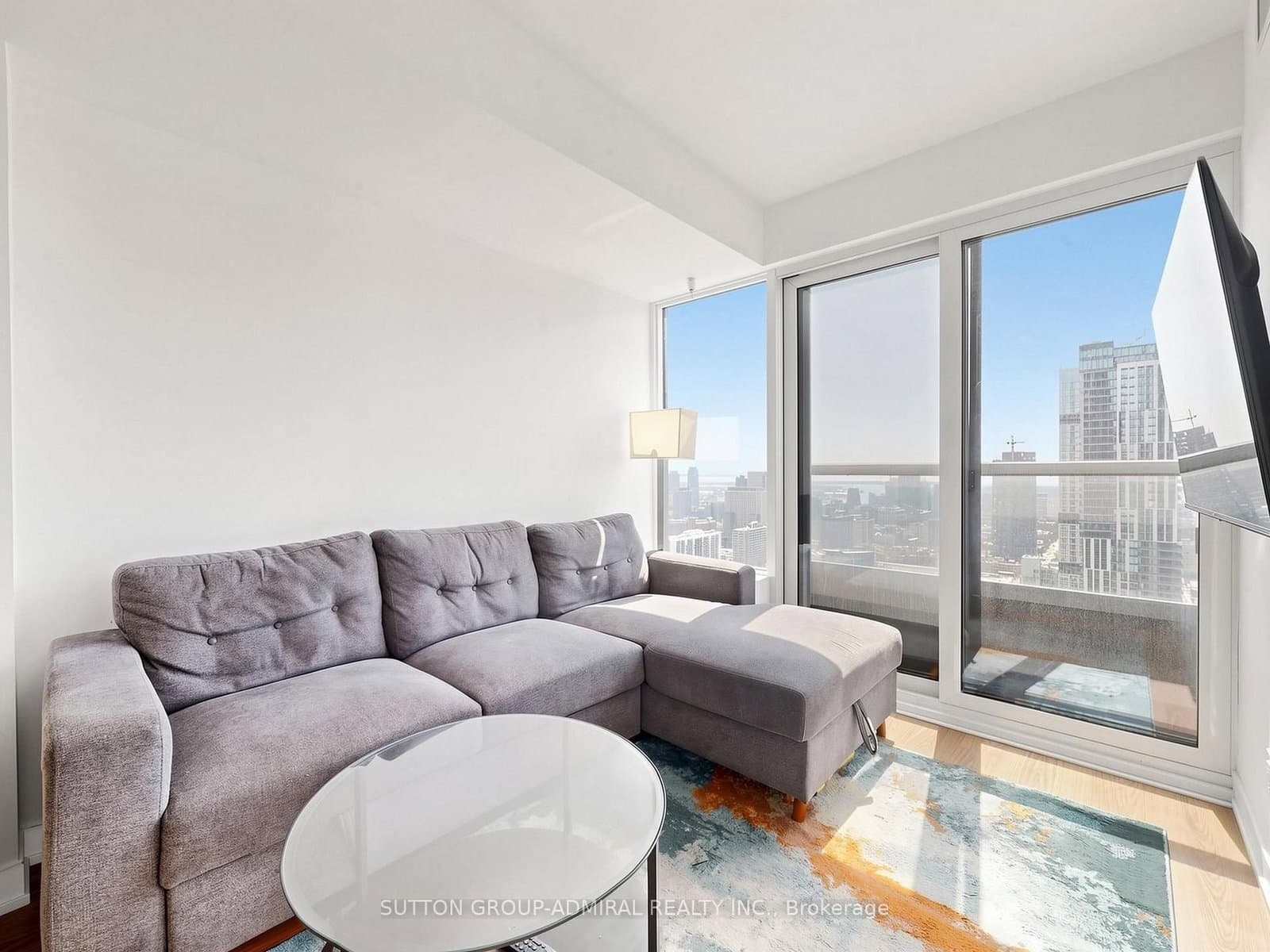 319 Jarvis Street, Unit 4001