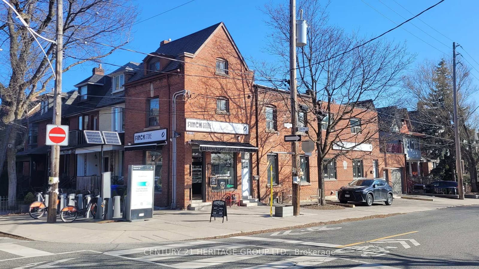 42 Dewson Street E thumbnail 2