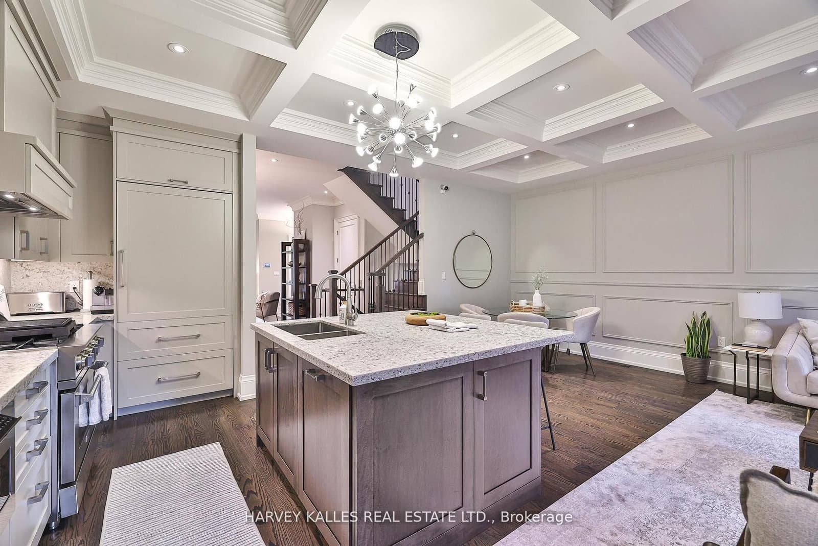 2638A Bayview Avenue thumbnail 22