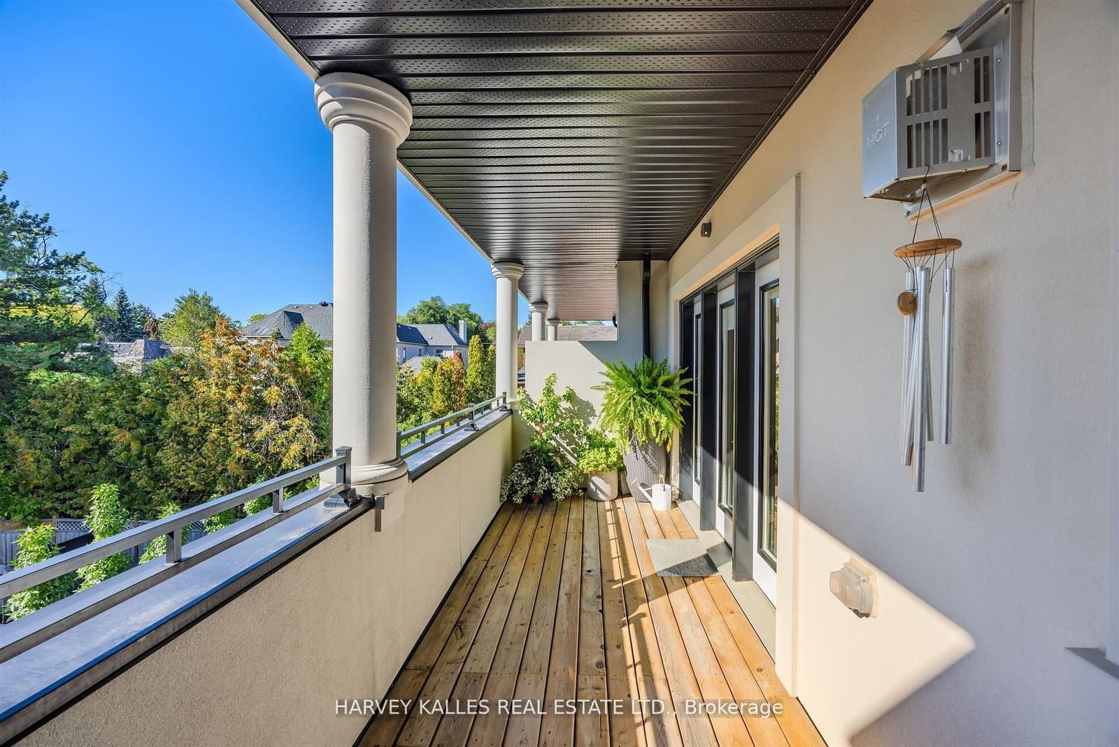 2638A Bayview Avenue thumbnail 36