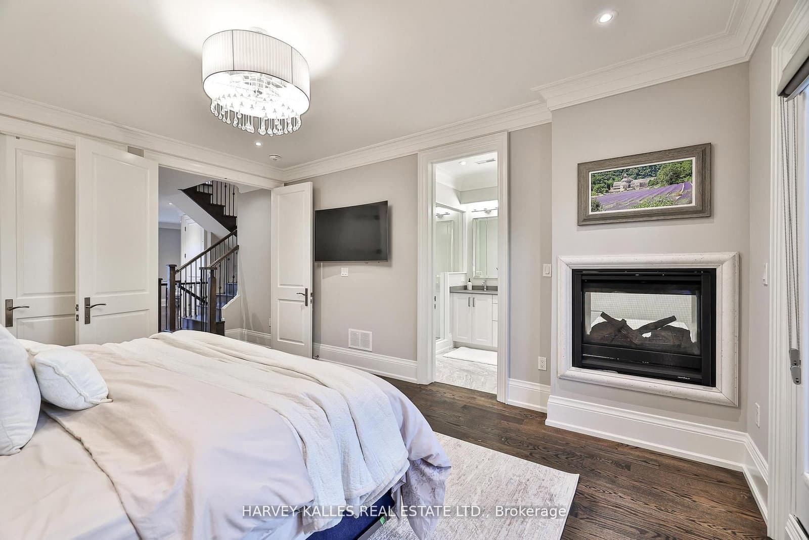 2638A Bayview Avenue thumbnail 39