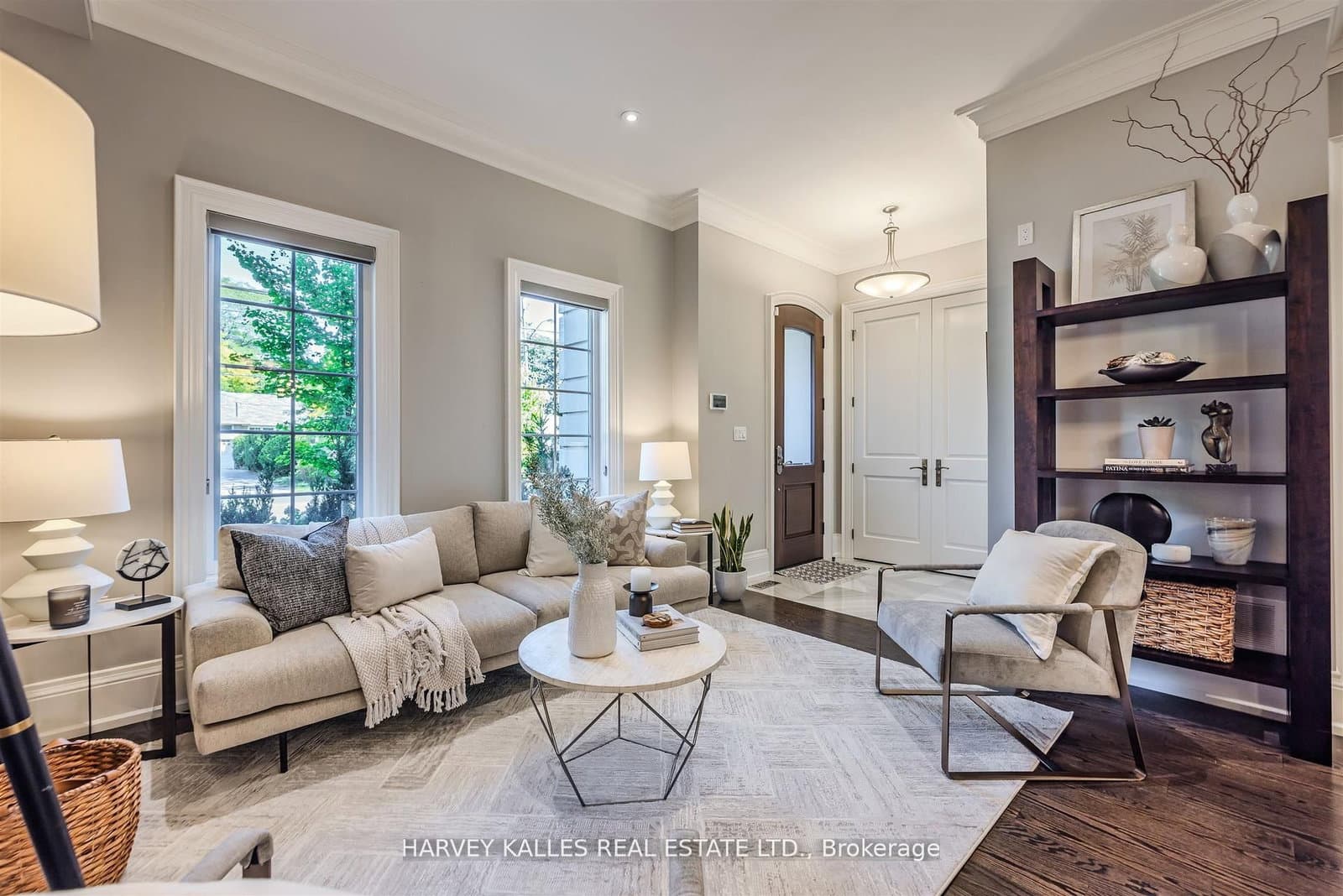 2638A Bayview Avenue thumbnail 4