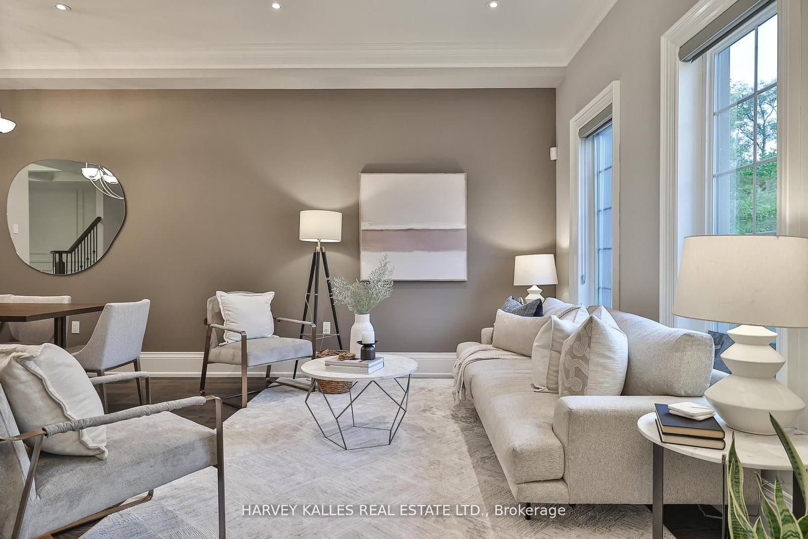2638A Bayview Avenue thumbnail 5