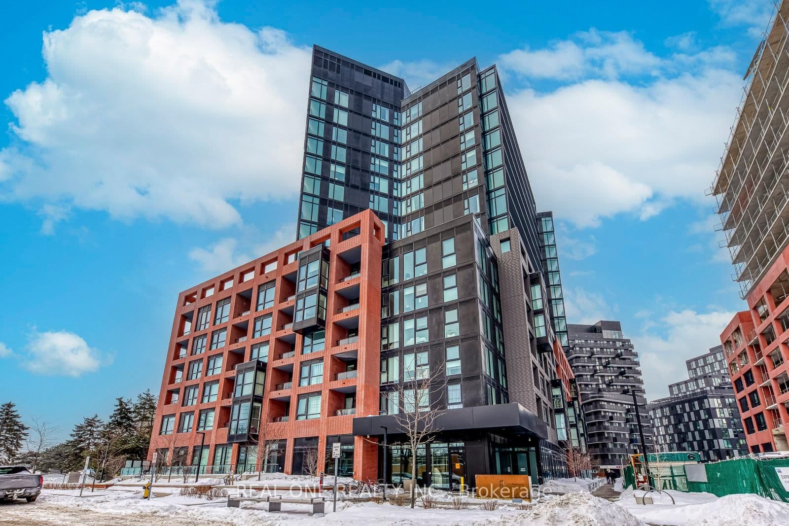 #1012 - 8 Tippett Road