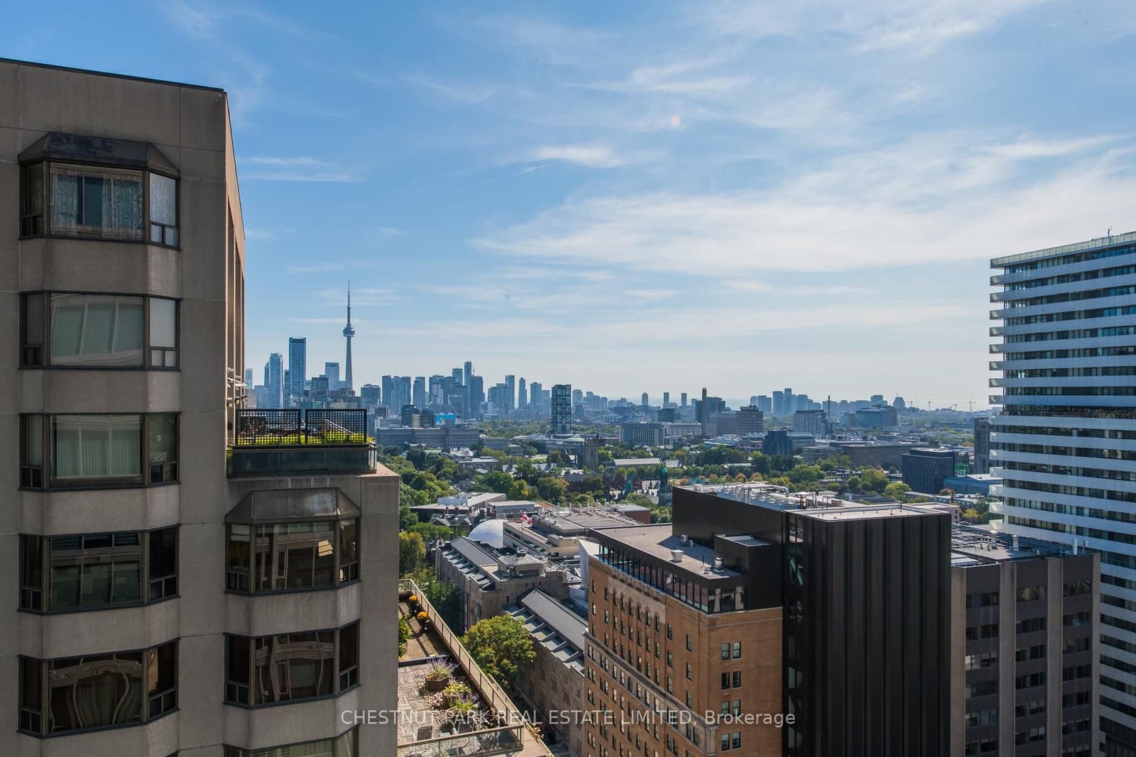 #2703 - 200 Cumberland Street
