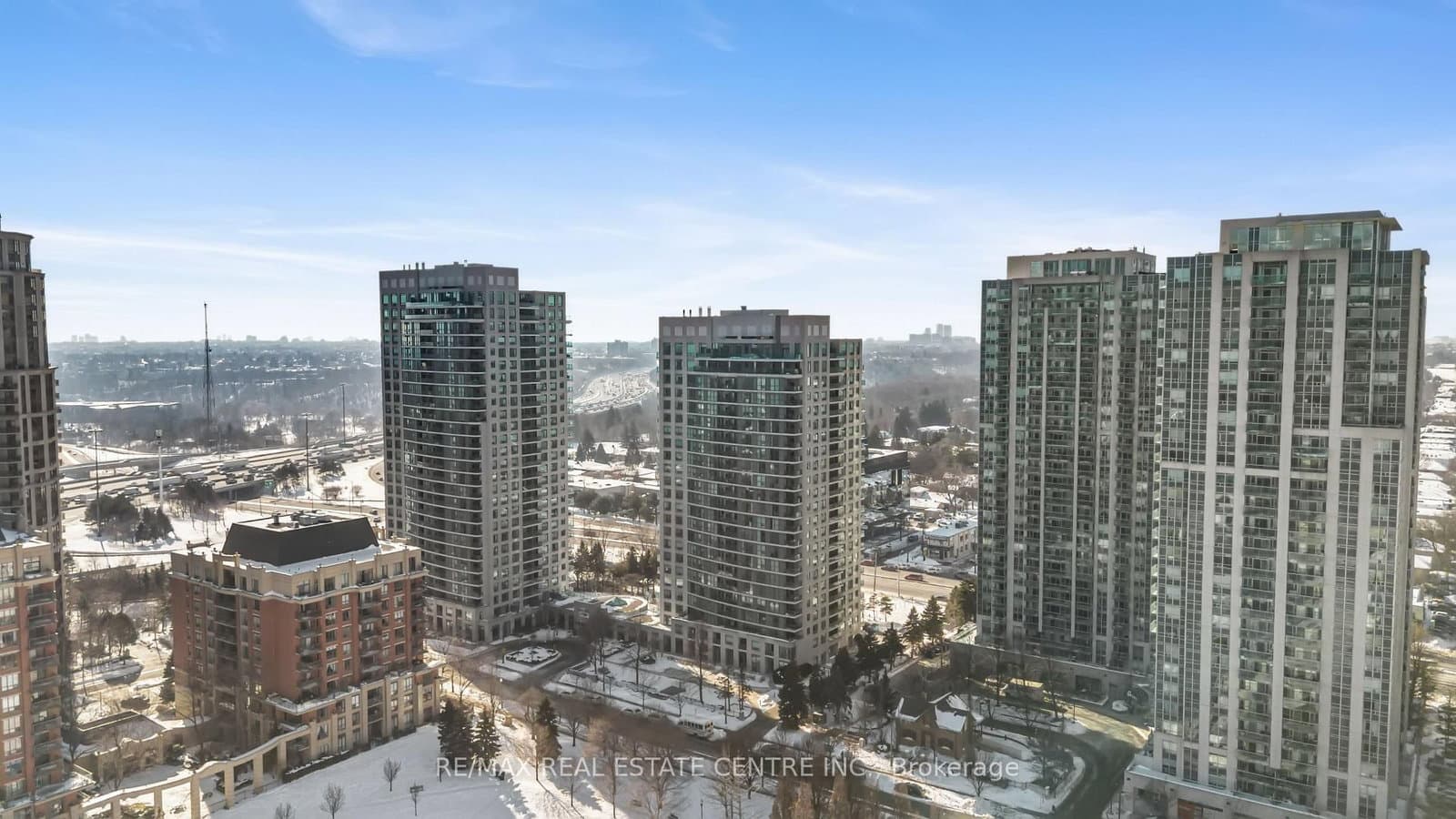 30 Harrison Garden Boulevard, Unit 1605 thumbnail 2