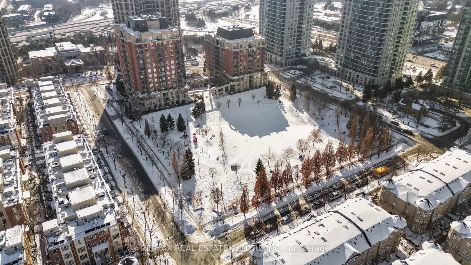 30 Harrison Garden Boulevard, Unit 1605 thumbnail 3