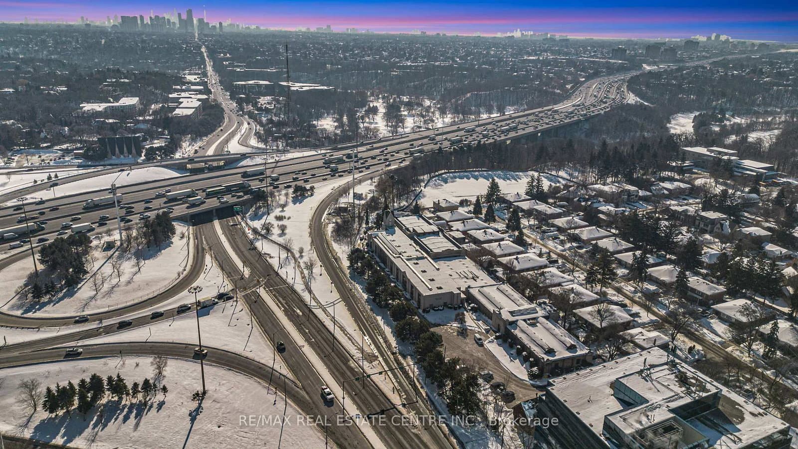 30 Harrison Garden Boulevard, Unit 1605 thumbnail 35