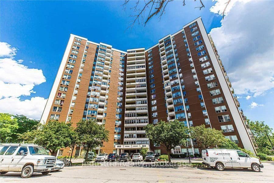 #R2-2 - 60 Pavane Linkway Boulevard