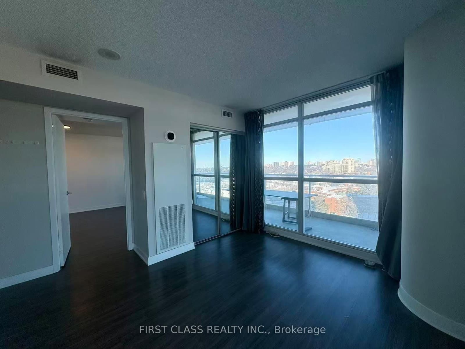 33 Singer Court, Unit 1511 thumbnail 11