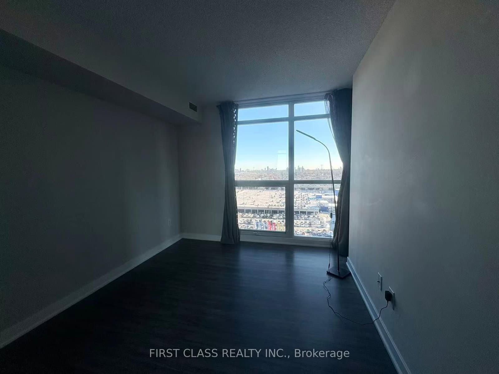 33 Singer Court, Unit 1511 thumbnail 9