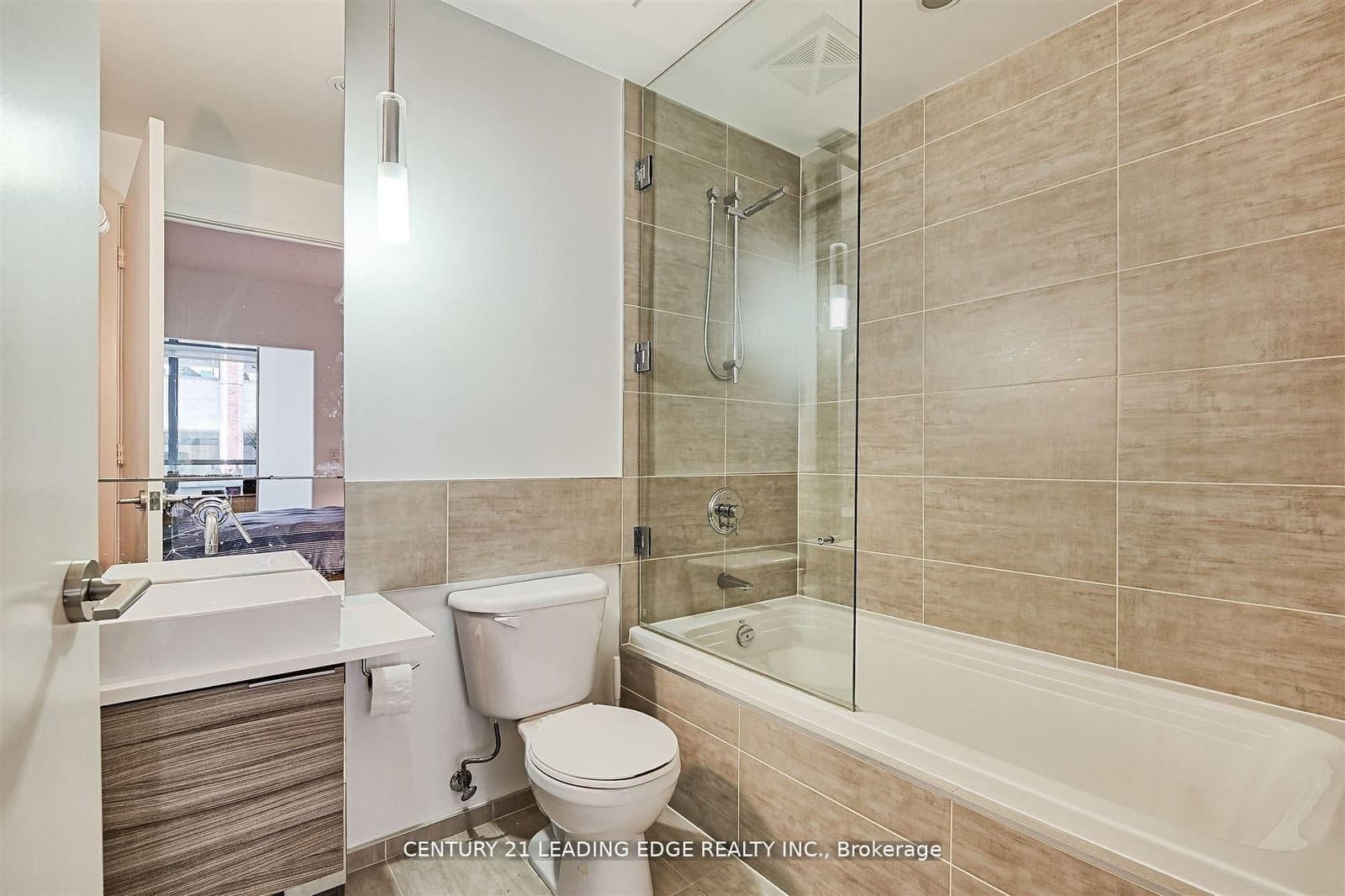 8 Charlotte Street, Unit 405 thumbnail 17