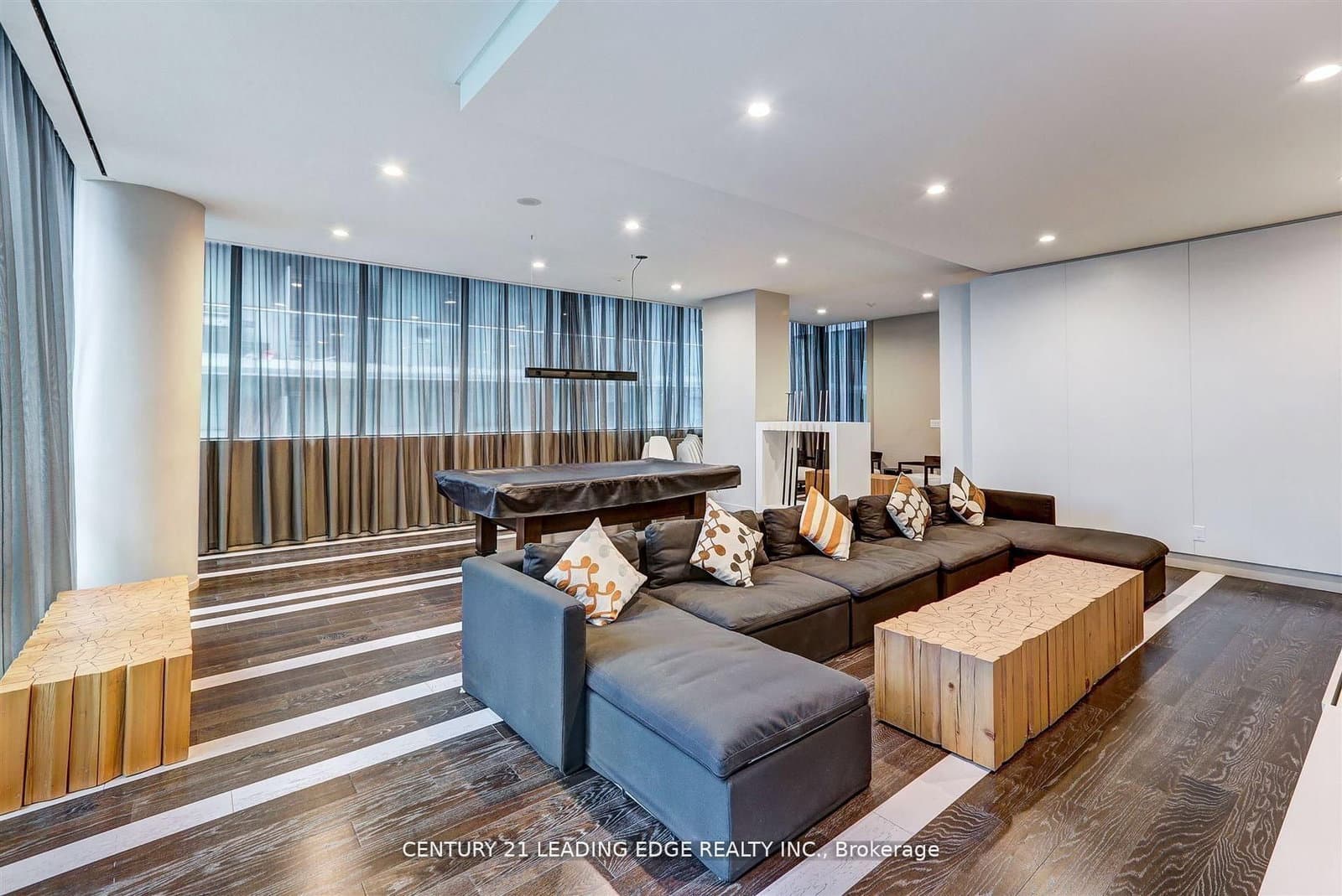 8 Charlotte Street, Unit 405 thumbnail 24